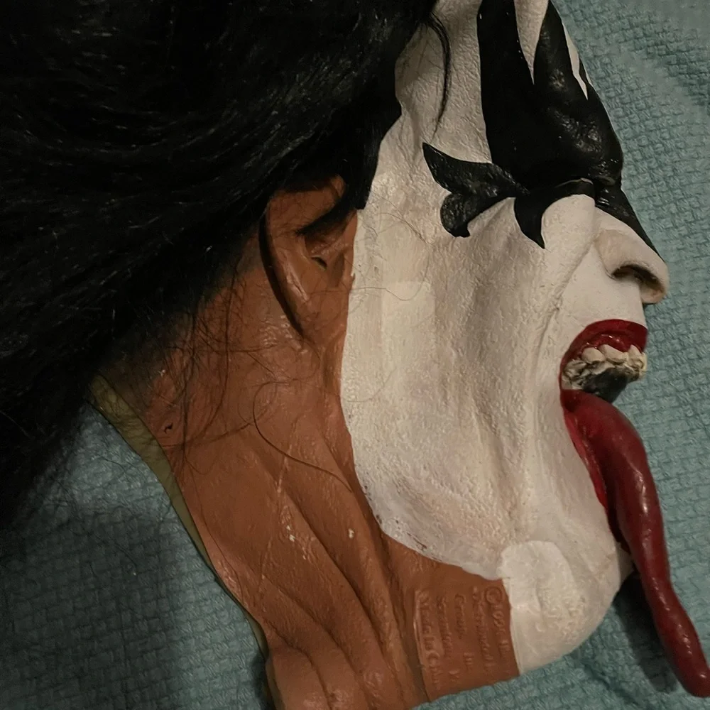 Gene Simmons KISS  Rubber  Pull Over Mask W Hair 1996 KISS    Paper Magic Group